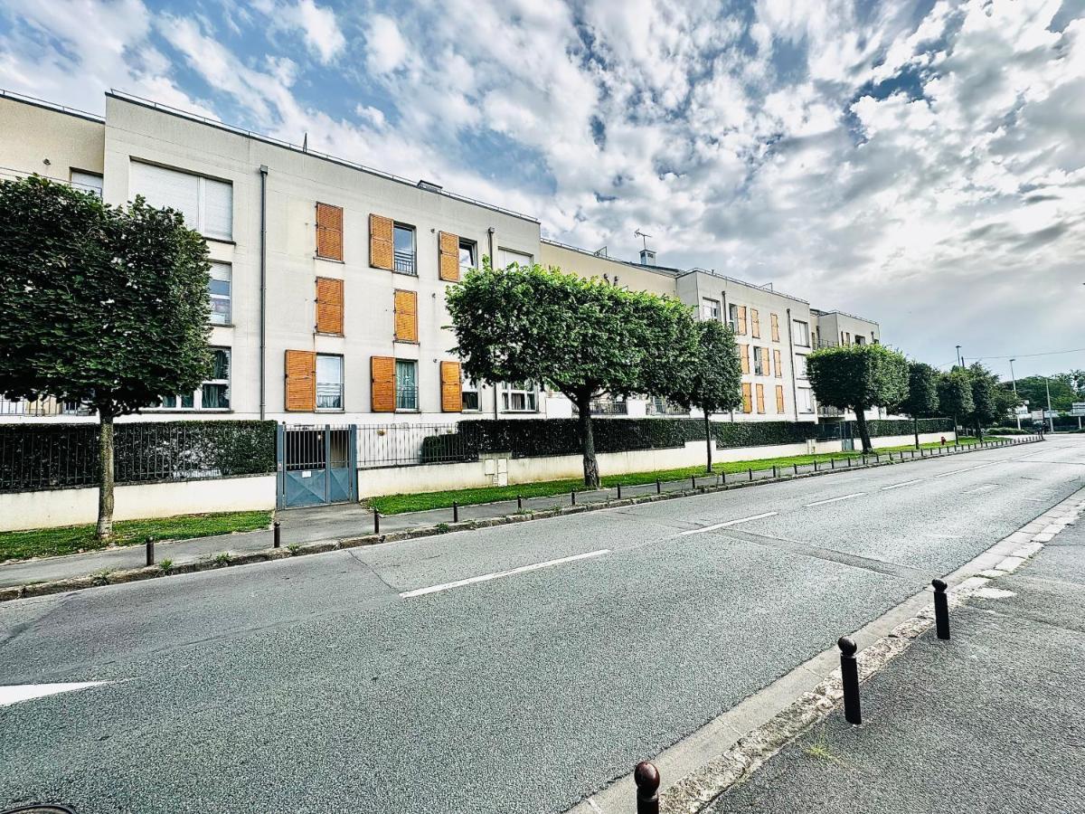 Btobed - Location Professionnelle - Appartement 4 Personnes Parking Gratuit - Proche Parc Des Expositions Et Aeroport Cdg Villepinte  Exteriér fotografie
